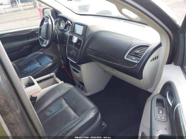 2011 CHRYSLER TOWN & COUNTRY 2A4RR6DGXBR667362 Photo 4