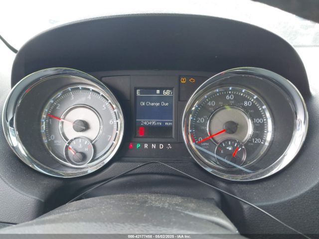 2011 CHRYSLER TOWN & COUNTRY 2A4RR6DGXBR667362 Photo 6