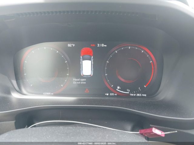 YV4162UK7K2075731 Volvo Xc40 T5 Momentum