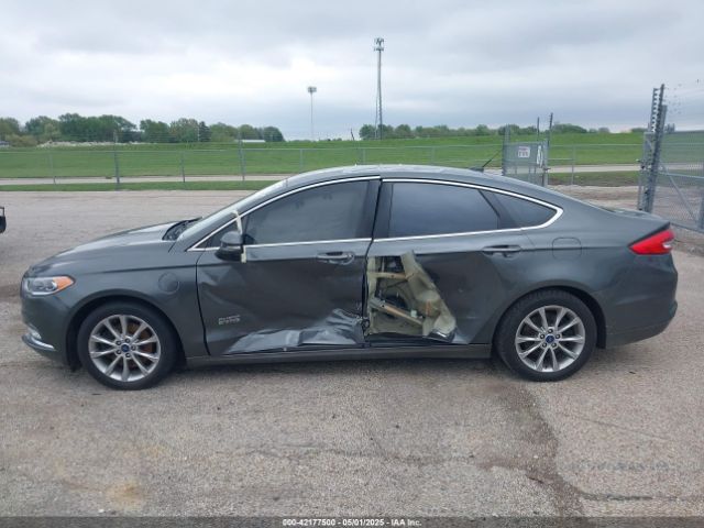 3FA6P0PU9HR227932 Ford Fusion Energi Se Luxury