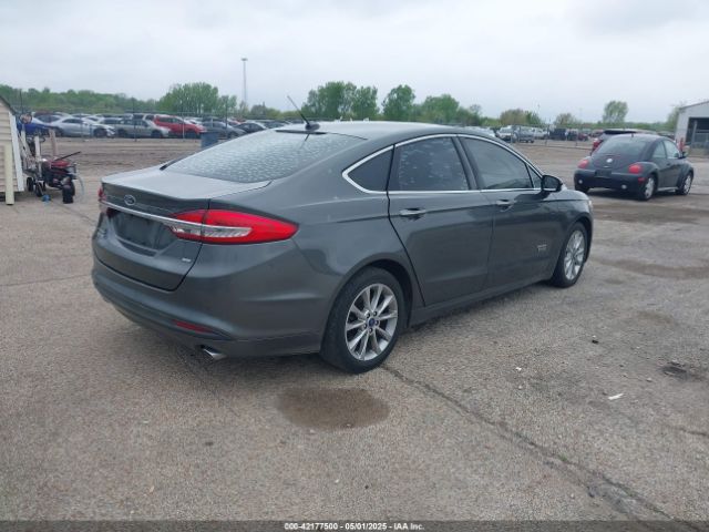 3FA6P0PU9HR227932 Ford Fusion Energi Se Luxury
