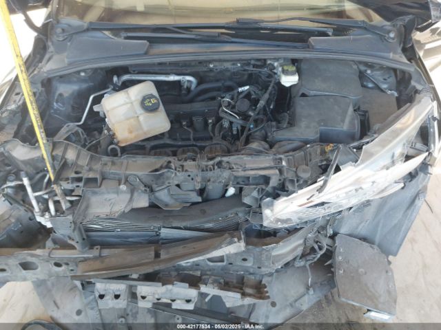 1FADP3E22JL287940 Ford FOCUS S