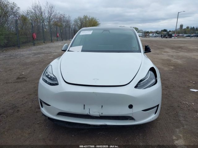 7SAYGDEE1NF421098 Tesla Model Y Long Range Dual Motor All-wheel Drive