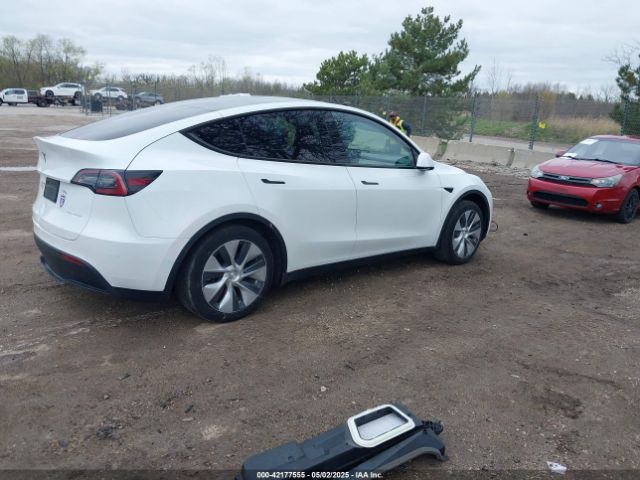 7SAYGDEE1NF421098 Tesla Model Y Long Range Dual Motor All-wheel Drive