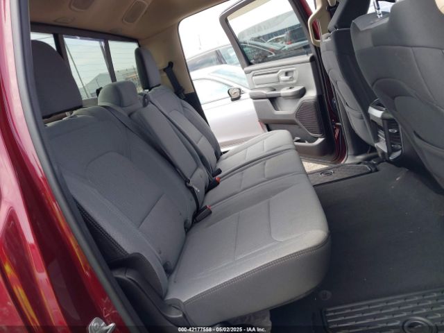 1C6SRFFTXKN726125 RAM 1500 Big Horn/lone Star  4x4 5'7 Box