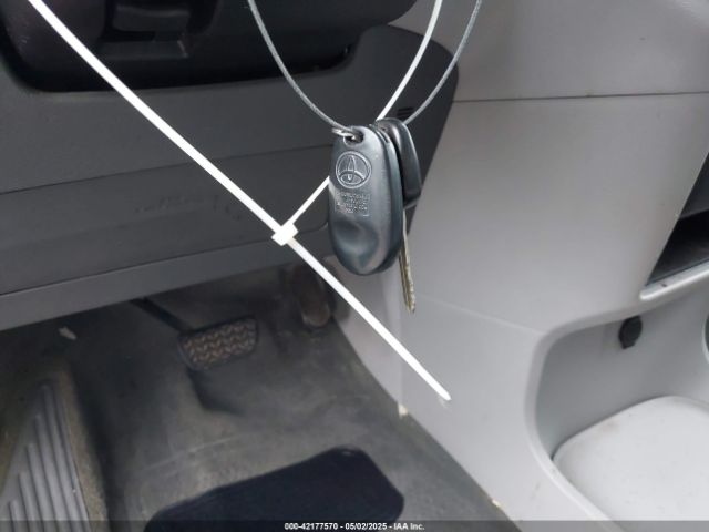 2018 TOYOTA SIENNA 5TDKZ3DC4JS903500 Photo 10