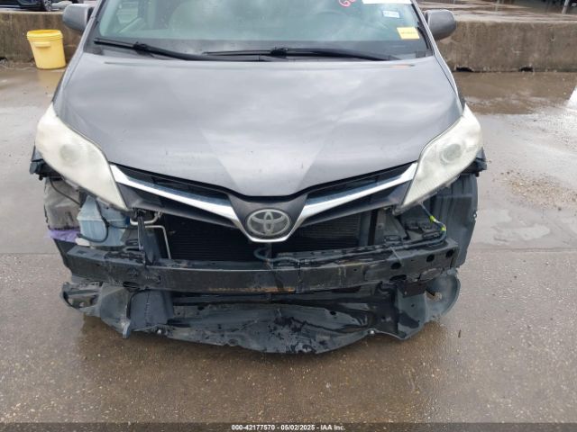 2018 TOYOTA SIENNA 5TDKZ3DC4JS903500 Photo 5