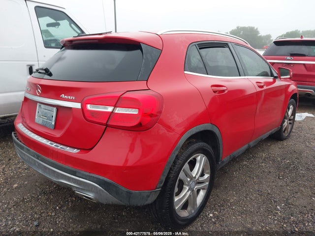 WDCTG4GB5FJ077421 Mercedes-Benz Gla 250 4matic