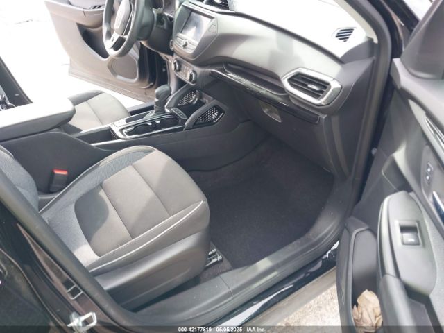 2022 CHEVROLET TRAILBLAZER KL79MPSL1NB041029 Photo 4