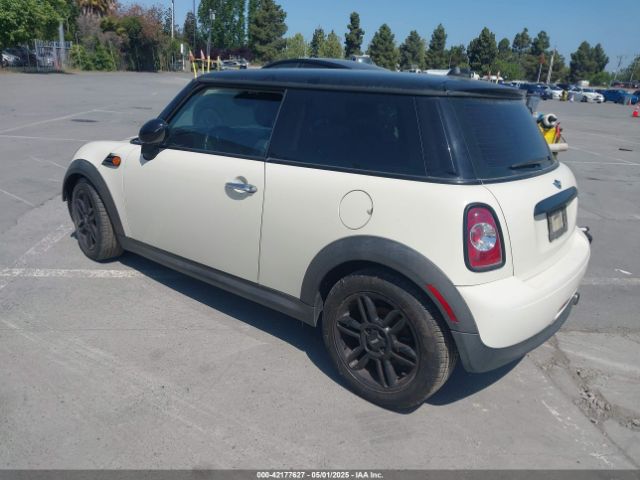 2012 MINI COOPER WMWSU3C57CT185623 Photo 2