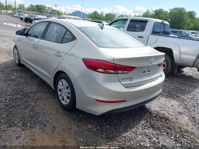 5NPD74LF4HH182059 Hyundai 2017