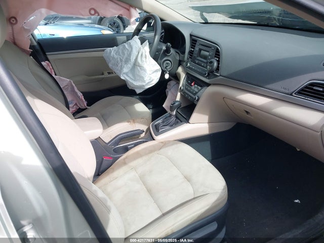5NPD74LF4HH182059 Hyundai 2017