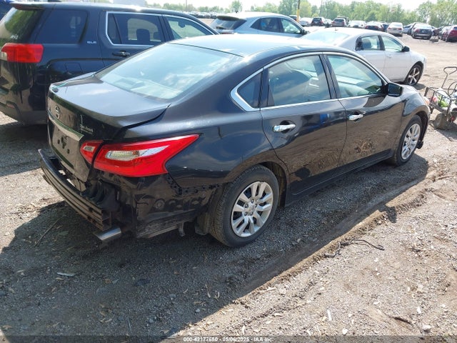 1N4AL3AP2HN344202 Nissan Altima 2.5 S