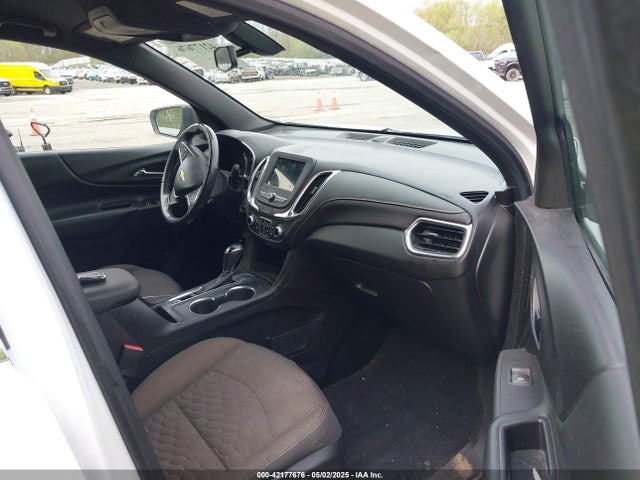 2GNAXUEV7K6118561 Chevrolet EQUINOX LT
