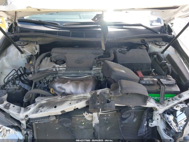 42177680 :رقم المزاد ، 4T1BF1FK8FU099959 vin ، 2015 Toyota Camry Xle مزاد بيع