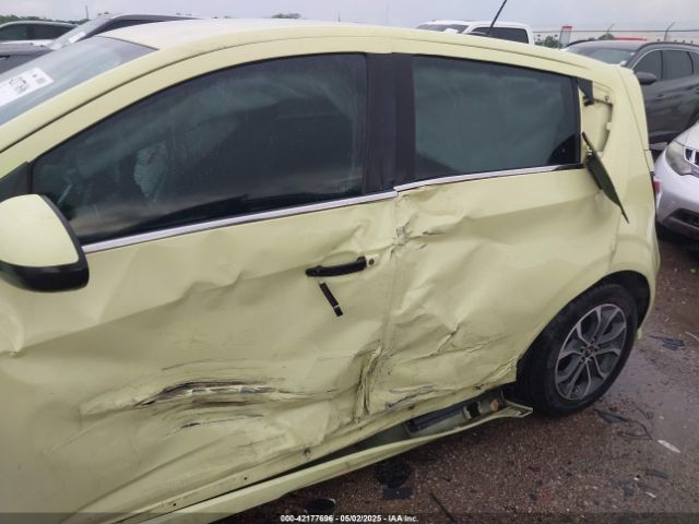 1G1JD6SH6H4138024 Chevrolet Sonic Lt Auto