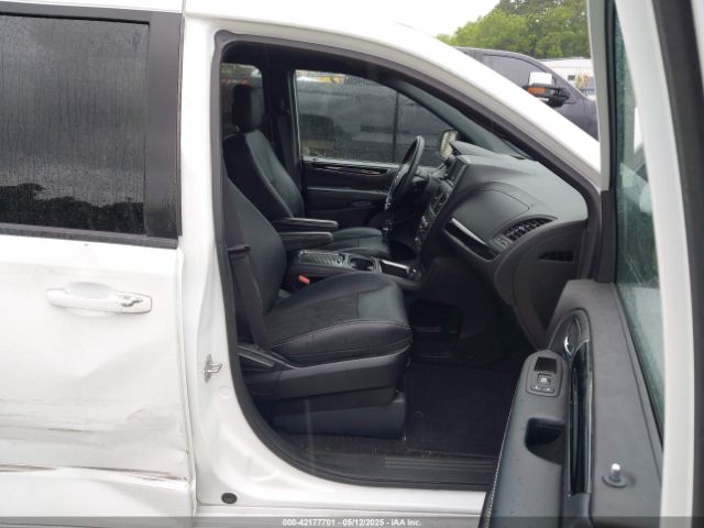 2C4RDGCG9KR602580 Dodge Grand Caravan Sxt