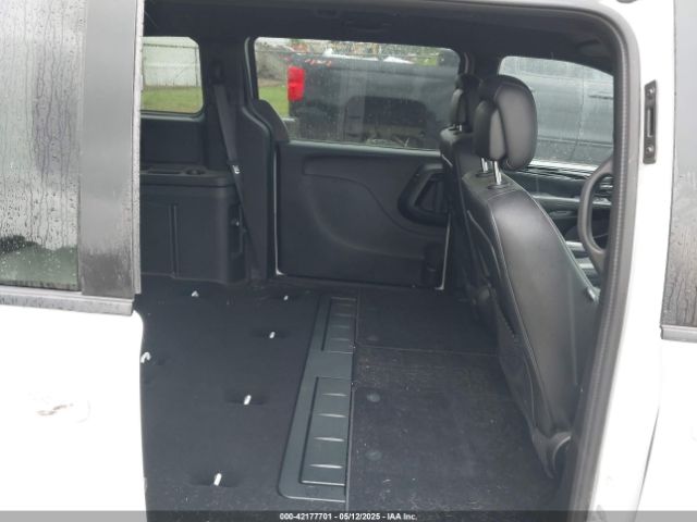 2C4RDGCG9KR602580 Dodge Grand Caravan Sxt