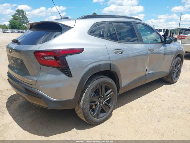 2024 CHEVROLET TRAX KL77LKE28RC082838 Photo 3