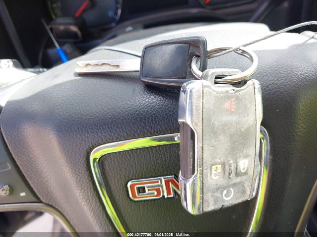 3GTU2VEC2EG181326 GMC Sierra 1500 Slt