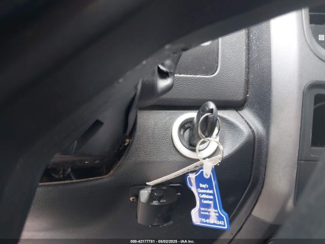 2013 RAM 1500 1C6RR6FT2DS538346 Photo 10