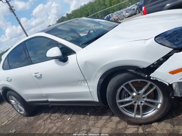 Porsche Cayenne Coupe 2024 WP1BA2AY2RDA50635 Image 14