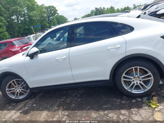 Porsche Cayenne Coupe 2024 WP1BA2AY2RDA50635 Image 15