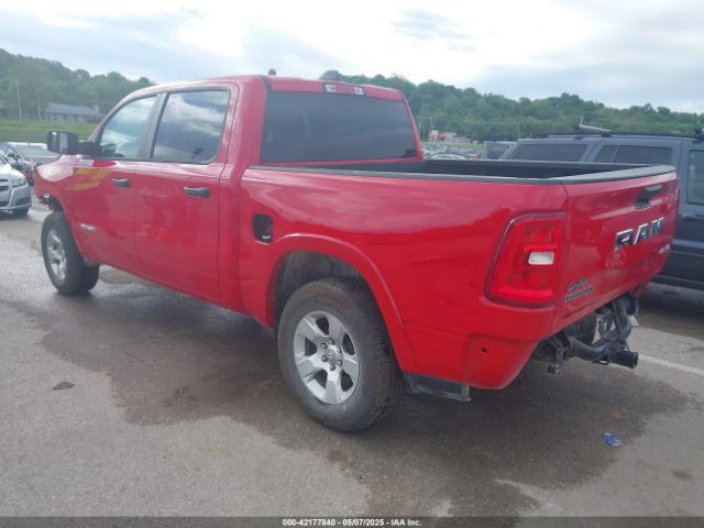 2025 RAM 1500 1C6RRFFG8SN535692 Photo 2