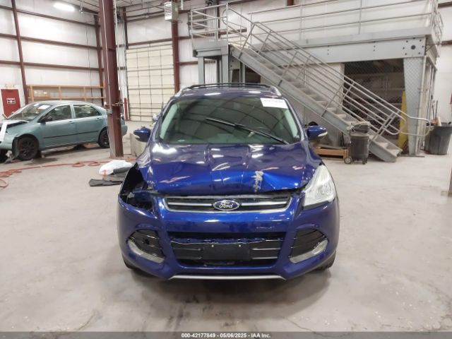 1FMCU9J99EUB08602 Ford Escape Titanium