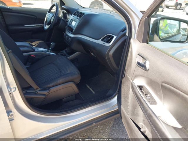 3C4PDCBG8ET118998 Dodge Journey Sxt