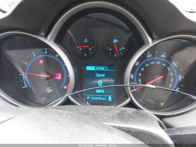 1G1PA5SH7E7324677 Chevrolet Cruze Ls Auto