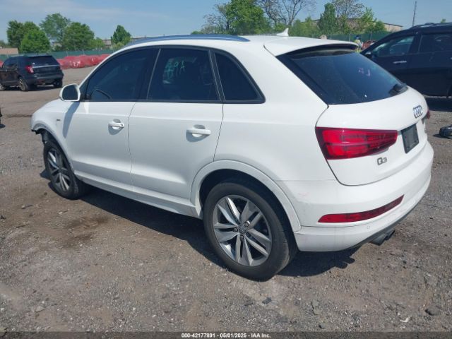 2018 AUDI Q3 WA1ECCFS3JR016577 Photo 2