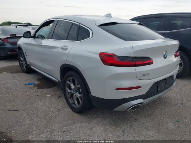 2024 BMW X4 5UX33DT08R9X21276 Photo 2