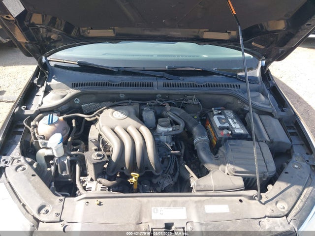 3VW2K7AJ0EM389758 Volkswagen 2014