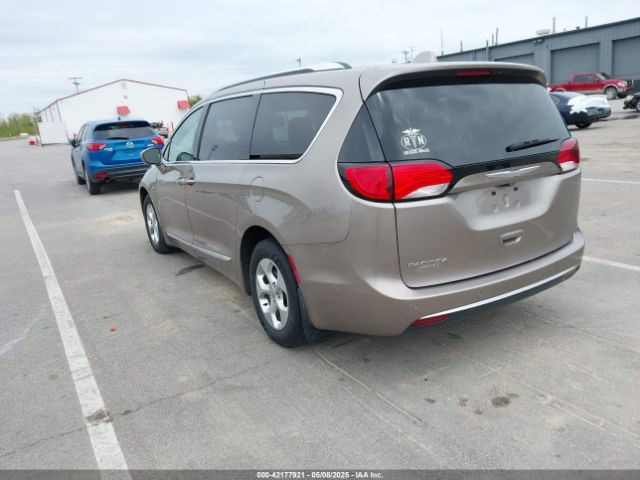 2C4RC1EG7HR594632 Chrysler Pacifica Touring-l Plus