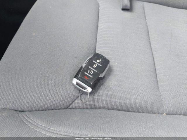 2020 RAM 1500 1C6SRFBT3LN414588 Photo 10
