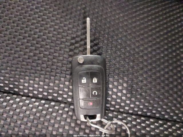 1GNFLFEK4GZ101912 Chevrolet EQUINOX LT