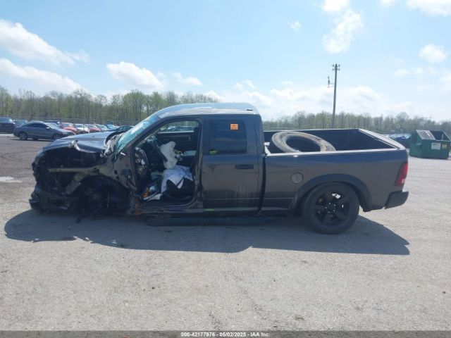 1C6RR7GG3LS159569 RAM 1500 Classic Warlock  4x4 6'4 Box