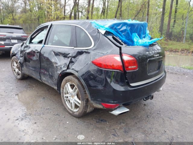 2014 PORSCHE CAYENNE WP1AA2A24ELA97043 Photo 2