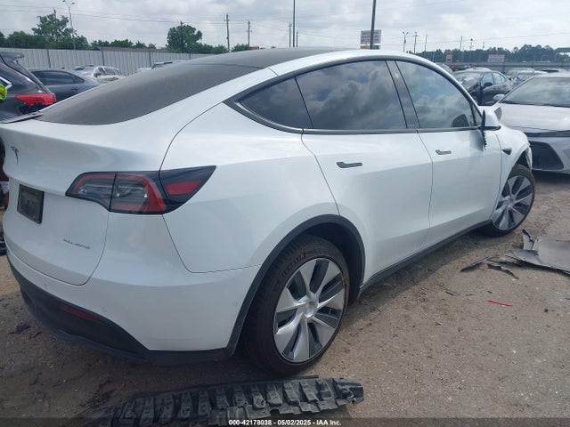 2022 TESLA MODEL Y 7SAYGDEE0NF332610 Photo 3
