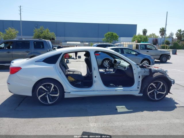 1HGCV3F21NA020494 Honda Accord Hybrid Sport