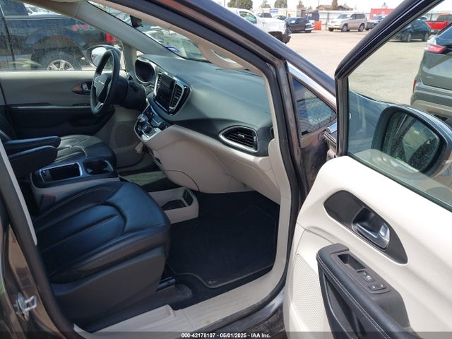 Chrysler Pacifica Touring L 2023 2C4RC1BG1PR536602 Image 5