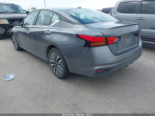 1N4BL4DV3RN333408 Nissan Altima Sv Fwd