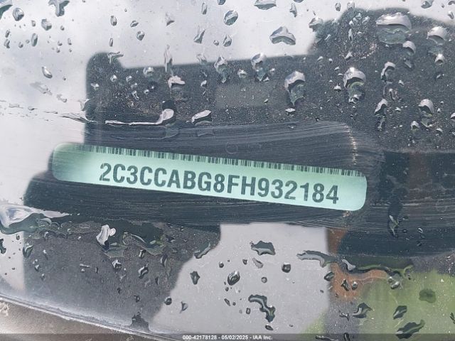 2C3CCABG8FH932184 Chrysler 300 300s