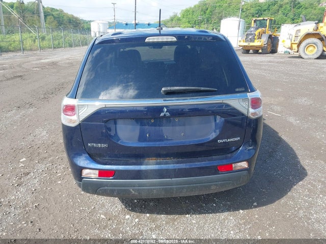 Mitsubishi Outlander Se 2014 JA4AZ3A36EZ006533 Image 17
