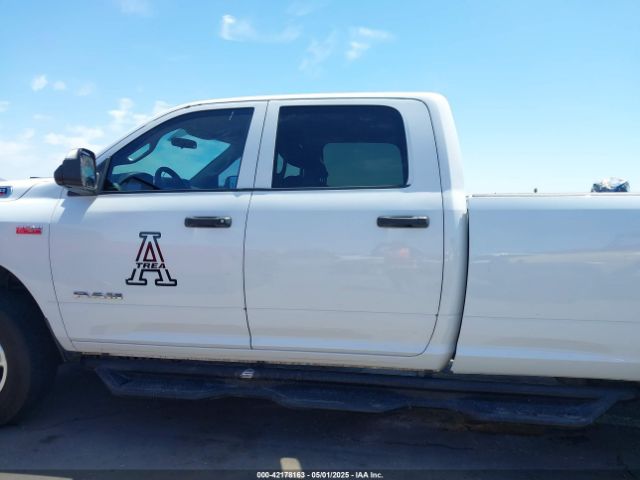 3C6UR5HJ1KG599000 RAM 2500 Tradesman  4x4 8' Box