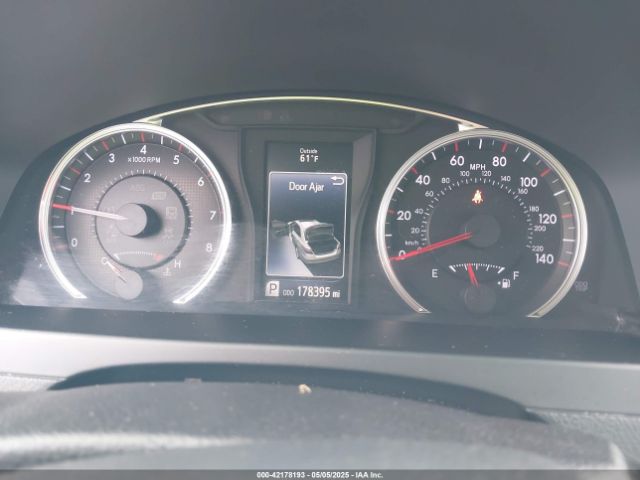 4T1BF1FK1HU762047 Toyota CAMRY SE