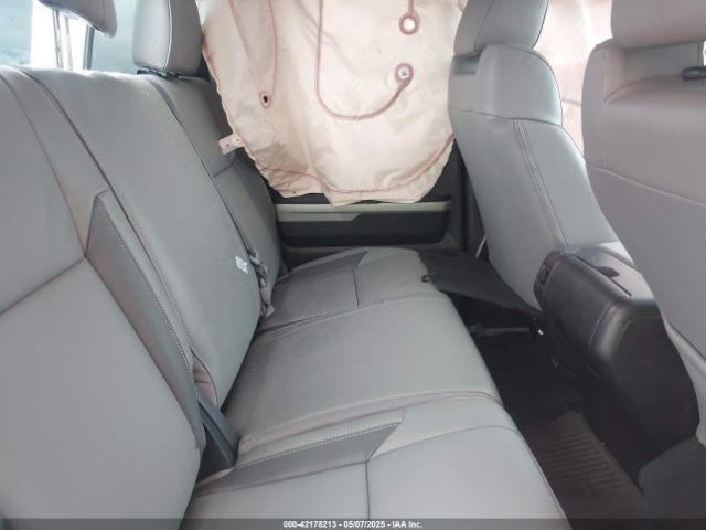 2021 TOYOTA TUNDRA 5TFBY5F18MX042671 Photo 7