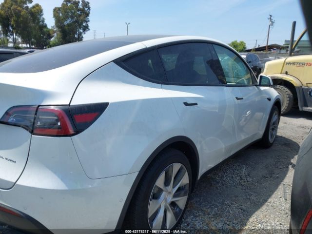 7SAYGDEE1NF368676 Tesla Model Y Long Range Dual Motor All-wheel Drive