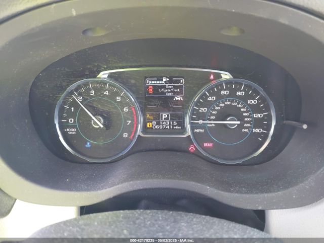 JF2SJAGCXJH505995 Subaru Forester 2.5i Premium